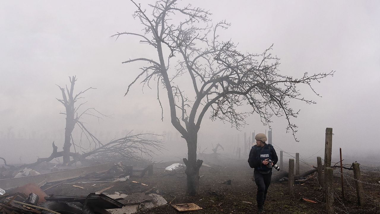 20 Days in Mariupol Backdrop